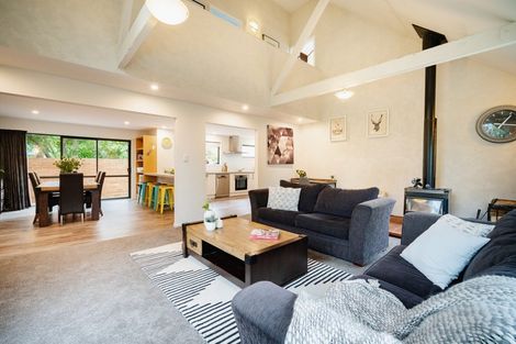 Photo of property in 6 Gladstone Road North, Mosgiel, 9024