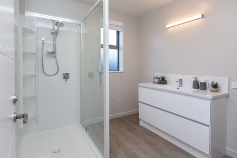 Photo of property in 20 Lussa Close, Broomfield, Christchurch, 8042