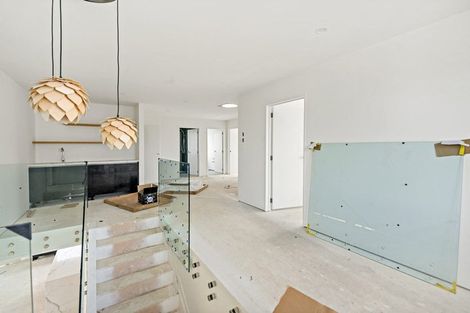 Photo of property in 43 Evergreen Parade, Rosehill, 2113