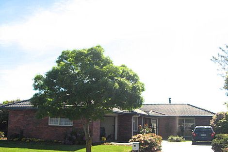 Photo of property in 10 Colchester Place, Templeton, Christchurch, 8042