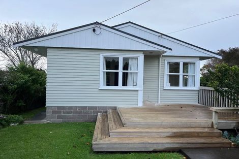 Photo of property in 6 Raines Avenue, Forrest Hill, Auckland, 0620