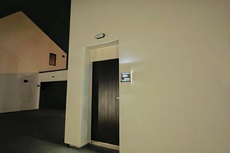 Photo of property in 1/29 Main Road South, Sockburn, 8042