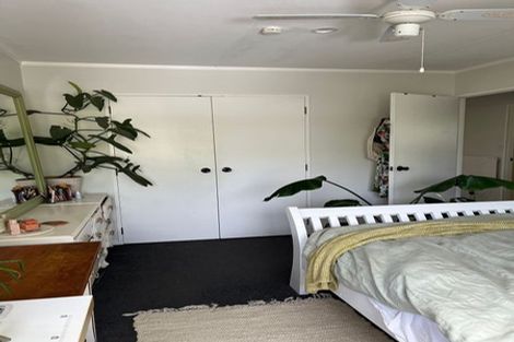 Photo of property in 23 Imperial Place, Henderson, Auckland, 0612