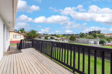 Photo of property in 16 Kellett Road, Ranui, Auckland, 0612