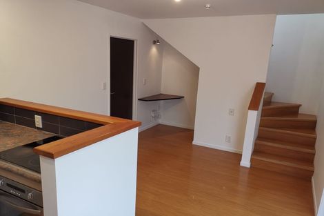 Photo of property in 18 Hobby Avenue, Birkdale, Auckland, 0626