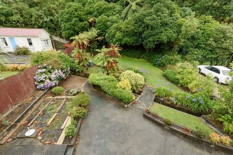 Photo of property in 22 Lincoln Avenue, Tawa, Wellington, 5028