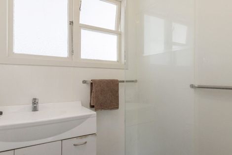 Photo of property in 17 Richmond Avenue, Richmond Heights, Taupo, 3330