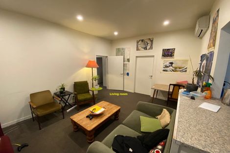 Photo of property in 124 Aro Street, Aro Valley, Wellington, 6021