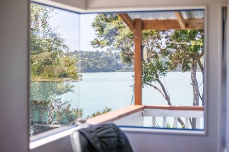 Photo of property in 6 Mara Kai Lane, Raglan, 3225