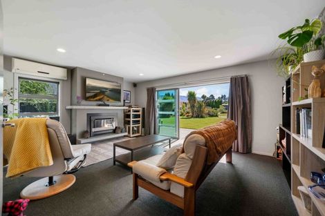 Photo of property in 10 Kowhai Place, Cromwell, 9310