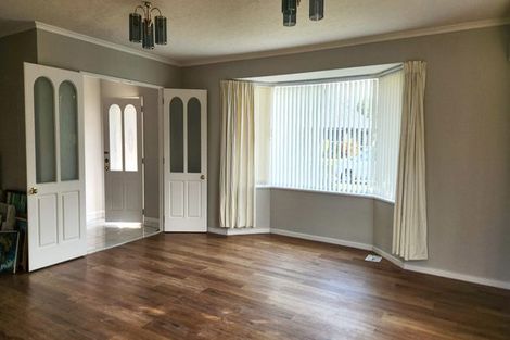 Photo of property in 33 Melford Close, Rangiora, 7400