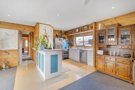 Photo of property in 6 Kudu Drive, Whitianga, 3510