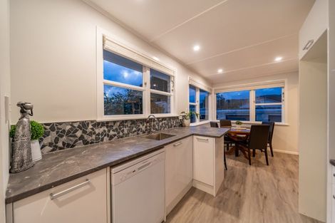 Photo of property in 76c Martin Street, Wallaceville, Upper Hutt, 5018