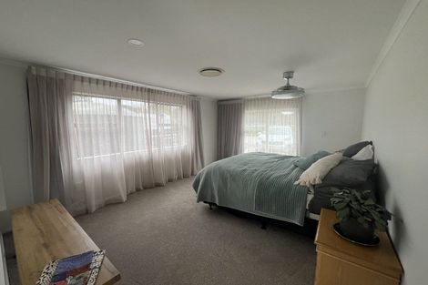 Photo of property in 1578 Kahikatea Flat Road, Kaukapakapa, 0871