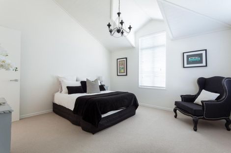 Photo of property in 20a Oceanbeach Road, Mount Maunganui, 3116