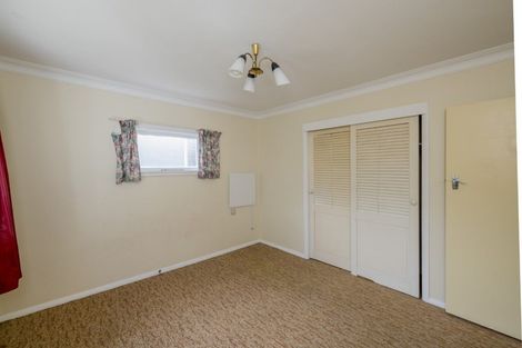 Photo of property in 34 Quinn Road, Levin, 5510