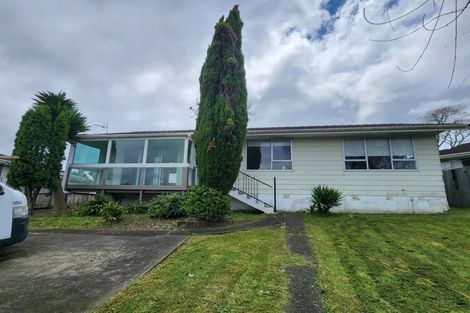 Photo of property in 41 Moncrieff Avenue, Clendon Park, Auckland, 2103