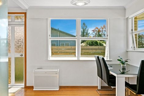 Photo of property in 5b Tamatea Road, Taupo, 3330