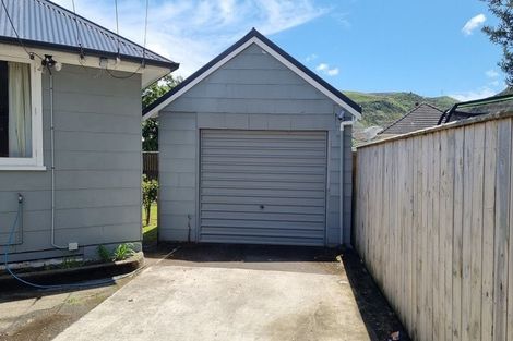Photo of property in 65 Molesworth Street, Taita, Lower Hutt, 5011