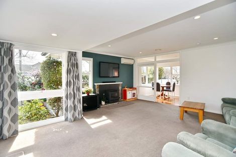 Photo of property in 30 Dunster Street, Burnside, Christchurch, 8053