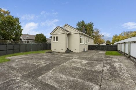 Photo of property in 32 Karina Terrace, Roslyn, Palmerston North, 4414