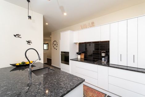 Photo of property in 55d Palmerston Road, Havelock North, 4130