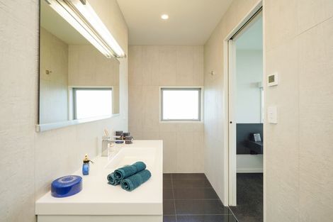 Photo of property in 89 Sunrise Drive, Seaward Bush, Invercargill, 9812