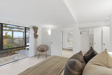 Photo of property in 39 Santa Maria Avenue, Mount Pleasant, Christchurch, 8081