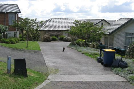 Photo of property in 19 Regents Park Place, Westgate, Auckland, 0614