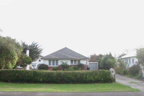 Photo of property in 30 Cruickshank Road, Clouston Park, Upper Hutt, 5018