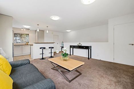 Photo of property in 2/68 Mccormacks Bay Road, Mount Pleasant, Christchurch, 8081