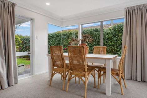 Photo of property in 9r Cherry Way, Bethlehem, Tauranga, 3110