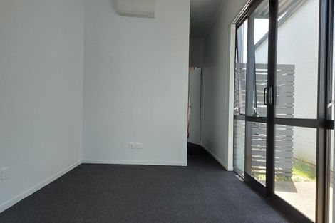 Photo of property in 2 Sacred Kingfisher Road, Hobsonville, Auckland, 0616