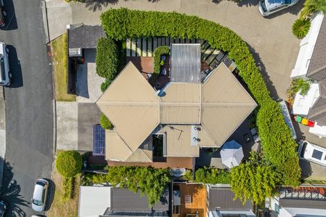 Photo of property in 1/19 Heathcote Road, Castor Bay, Auckland, 0620