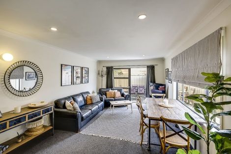 Photo of property in 2/193 Gloucester Street, Taradale, Napier, 4112