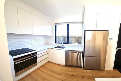 Photo of property in 16b Inglis Street, Seatoun, Wellington, 6022