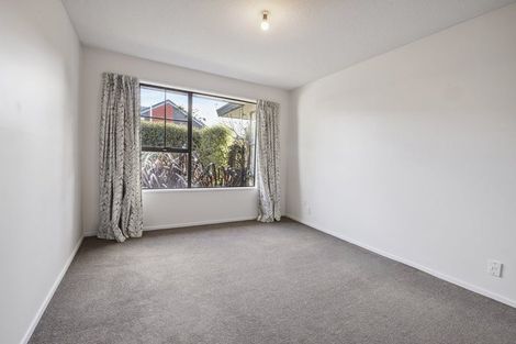 Photo of property in 2/38 Greenock Street, Redwood, Christchurch, 8051