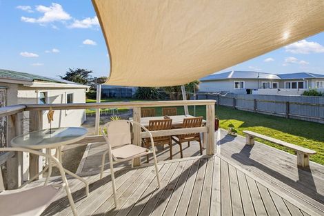 Photo of property in 32 Botanical Road, Takaro, Palmerston North, 4412