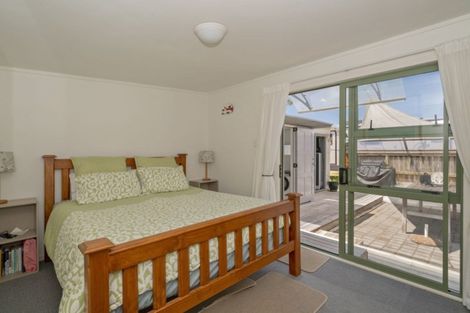 Photo of property in 11 Dotterel Place, Whitianga, 3510