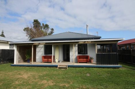 Photo of property in 5 Julian Road, Warea, New Plymouth, 4381