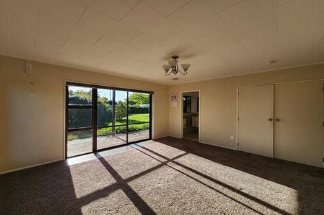 Photo of property in 118b Wairau Road, Oakura, 4314