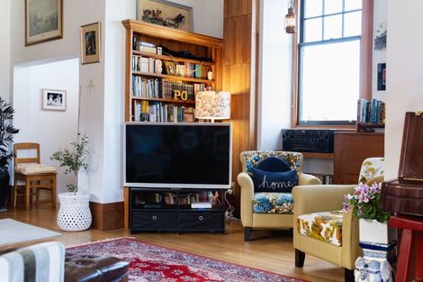 Photo of property in 247 Ravensbourne Road, Ravensbourne, Dunedin, 9022