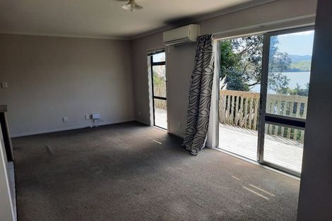Photo of property in 27 Spinnaker Drive, Whitby, Porirua, 5024