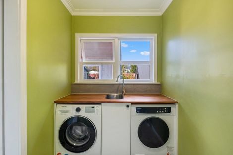 Photo of property in 14 Ferguson Street, Levin, 5510