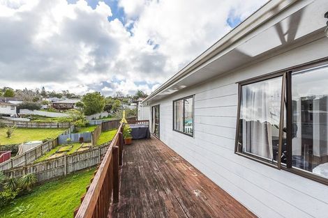 Photo of property in 47a Rehia Road, Massey, Auckland, 0614