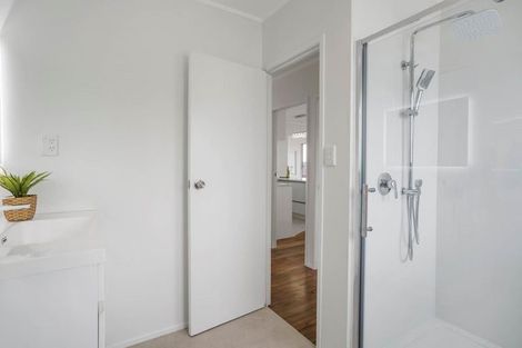 Photo of property in 51 Marriott Road, Pakuranga, Auckland, 2010