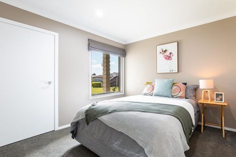 Photo of property in 7 Lilac Close, Cambridge, 3434