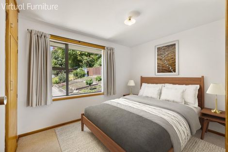 Photo of property in 1 Roseneath Place, Cashmere, Christchurch, 8022