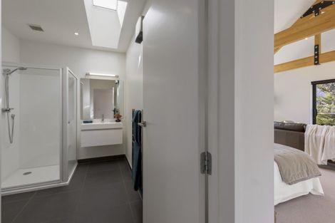 Photo of property in 3 Pioneer Court, Jacks Point, Queenstown, 9371