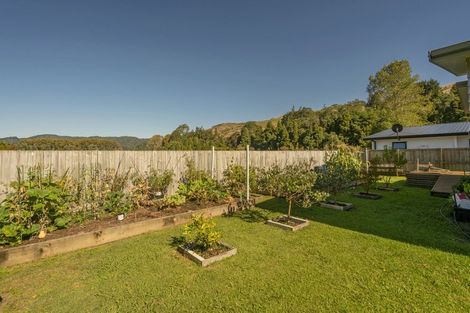 Photo of property in 42 Alf Simpson Drive, Whitianga, 3510